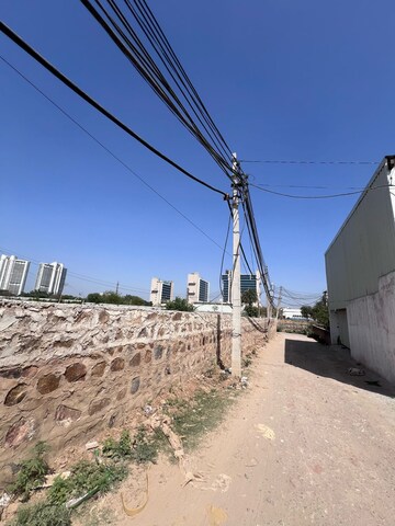  Plot – Exterior View View at Dlf Phase iv - for Sale