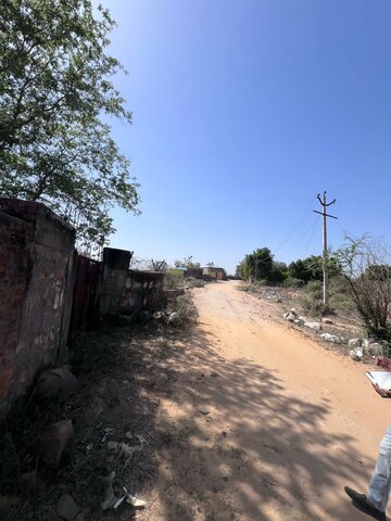  Plot – Exterior View View at Dlf Phase iv - for Sale