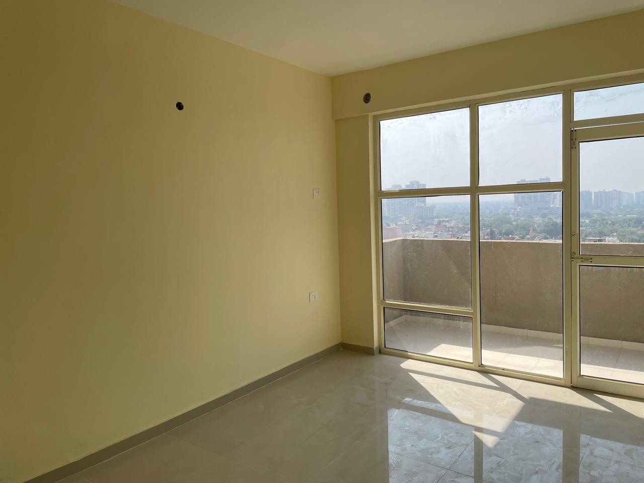 2 BHK Apartment For Rent in Pyramid Heights