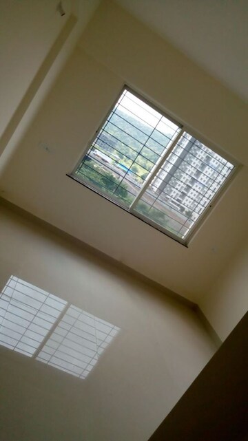 Master Bedroom in 3 BHK Apartment at Gokhale Rahulkunj, Rambaug Colony – for Sale