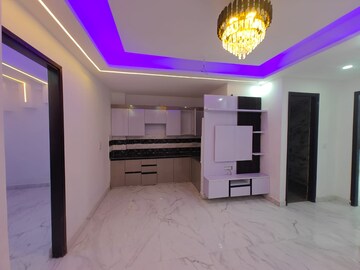 Kitchen in 3 BHK Builder Floor at Sector 73 – for Sale