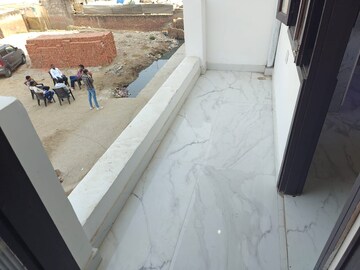 Balcony in 3 BHK Builder Floor at Sector 73 – for Sale