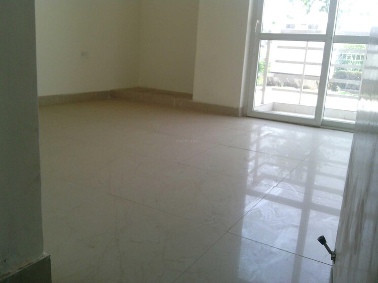 Room, bptp-park-floors-i 2 Bedroom 1040 Sq.Ft. Apartment In Sector 77 Faridabad 8515523