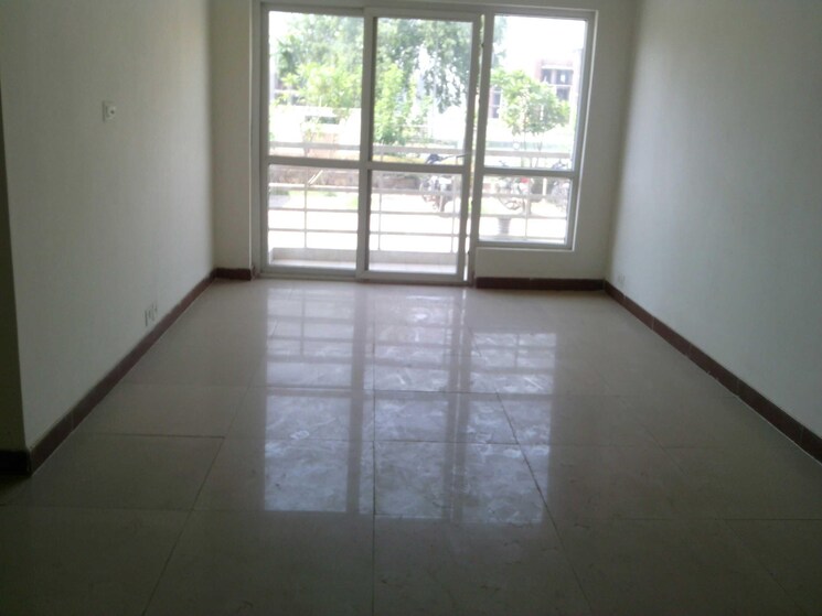 Room, bptp-park-floors-i 2 Bedroom 1040 Sq.Ft. Apartment In Sector 77 Faridabad 8515523