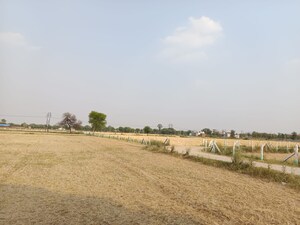  Plot – Exterior View View at Mathura Road - for Sale