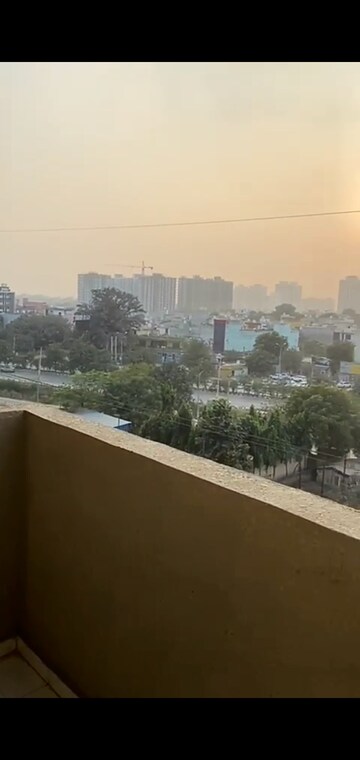  2 BHK Apartment at Pyramid Heights, Sector 85 – for Rent