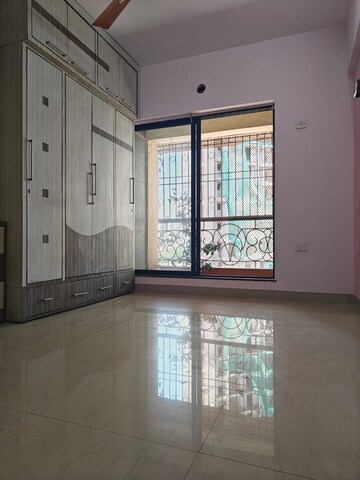 Room in 2 BHK Apartment at Shree Balaji Priya Tower, Kharghar – for Rent