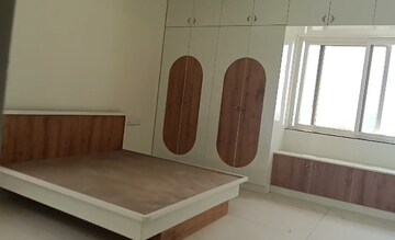 Room in 3 BHK Apartment at Aparna Luxor Park, Kondapur – for Rent