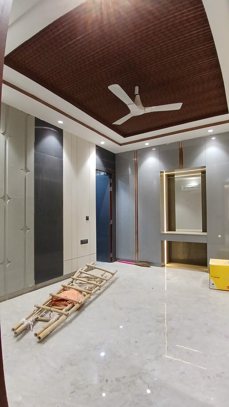 Living Room, sector 51 4 Bedroom 2000 Sq.Ft. Builder Floor In Sector 51 Gurgaon 8515791