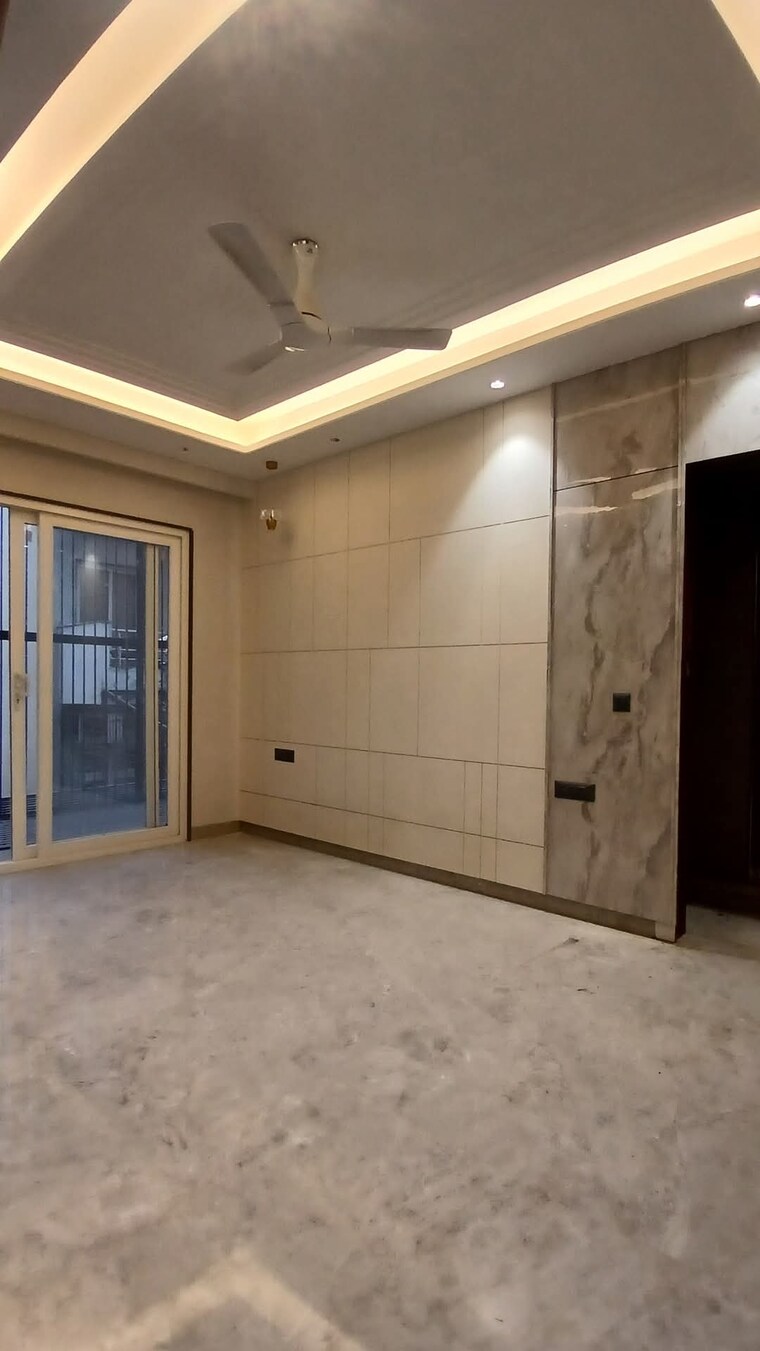 Living Room, sector 51 4 Bedroom 2000 Sq.Ft. Builder Floor In Sector 51 Gurgaon 8515791