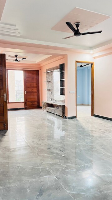 3 BHK Builder Floor For Rent in Sector 46