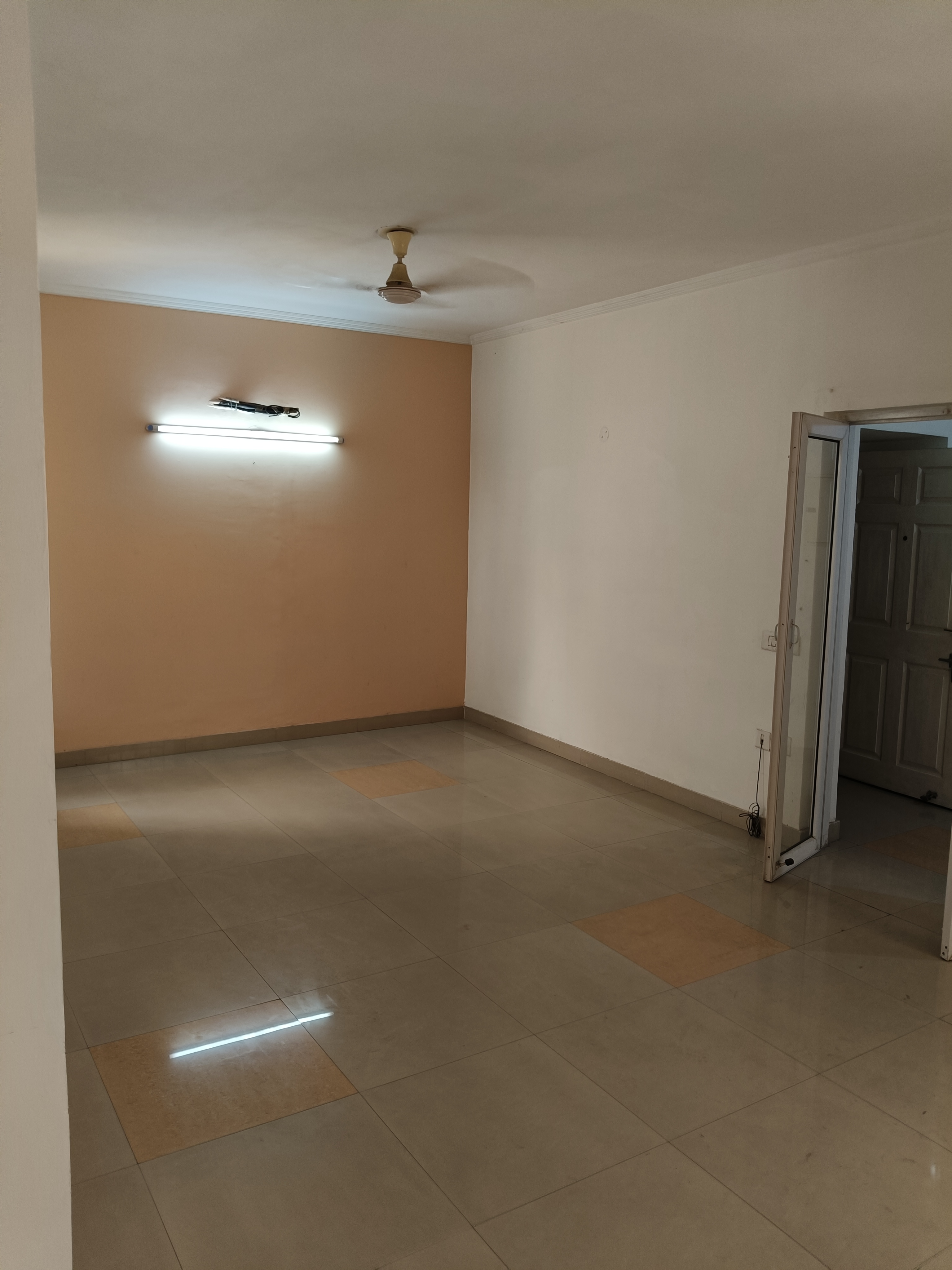 3 BHK Apartment For Sale in Sandwoods Spangle Condos