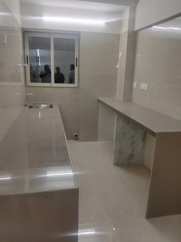 2 BHK Apartment For Rent in Ami Vini Solitaire, Dahisar West
