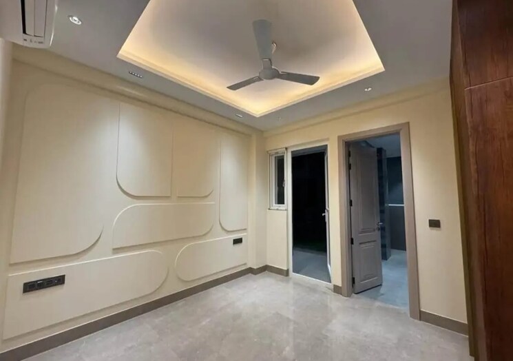 Room, sector 51 4 Bedroom 2200 Sq.Ft. Builder Floor In Sector 51 Gurgaon 8516016