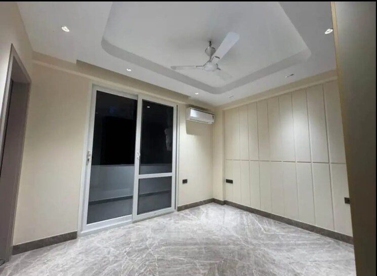 Room, sector 51 4 Bedroom 2200 Sq.Ft. Builder Floor In Sector 51 Gurgaon 8516016