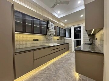 Kitchen in 4 BHK Builder Floor at Sector 51 – for Sale