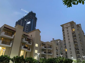 3 BHK Apartment For Rent in Emaar Emerald Estate, Sector 65