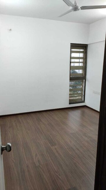 Room in 2 BHK Apartment at Rohan Leher 3, Baner – for Rent