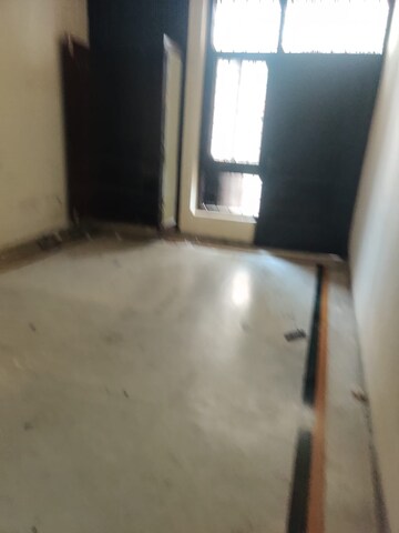 Room in 2 BHK Builder Floor at Ansal Sushant Lok I, Sector 43 – for Rent