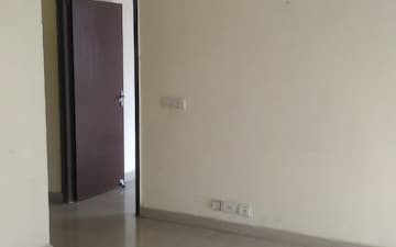 3 BHK Apartment For Sale in Paras Tierea, Sector 137
