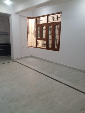 Living Room in 3 BHK Builder Floor at Vaishali Sector 5 – for Sale