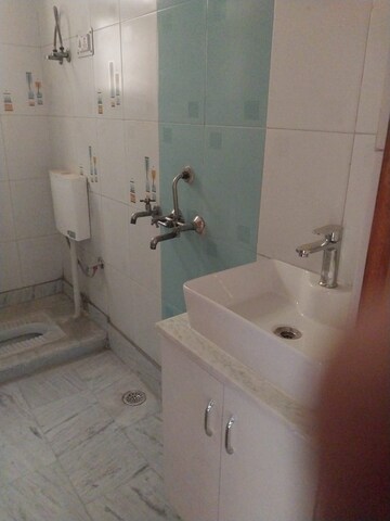 Bathroom in 3 BHK Builder Floor at Vaishali Sector 5 – for Sale