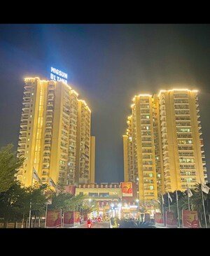  3.5 BHK Apartment at Migsun Ultimo, Omicron Iii Greater Noida – for Sale