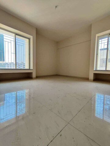 Room in 2.5 BHK Apartment at Green County Phase II, Fursungi – for Sale