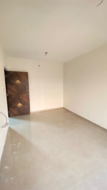 Room in 2 BHK Builder Floor at Santacruz East – for Sale
