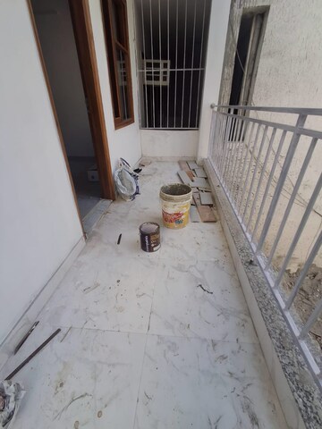 Balcony in 2 BHK Builder Floor at Sector 47 – for Rent