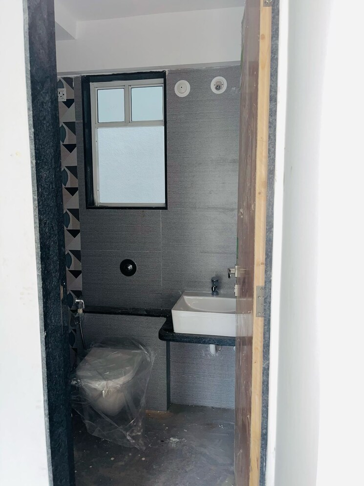 Attached Bathroom, kamalraj-datta-vihar 2 Bedroom 782 Sq.Ft. Apartment In Moshi Pune 8516498