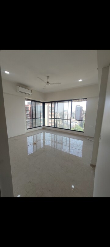 3 BHK Apartment For Rent in Shivdham CHS Santacruz, Santacruz West