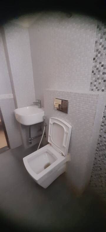 Attached Bathroom in 3 BHK Builder Floor at Sector 30 – for Rent