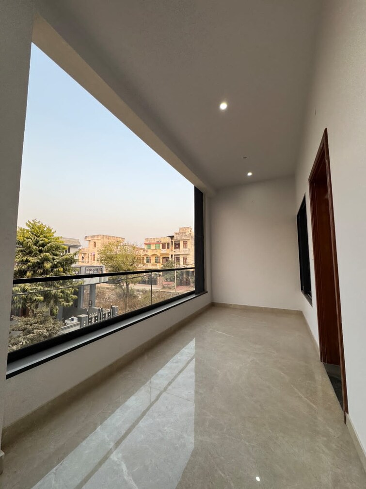 Balcony, kardhani 4 Bedroom 144 Sq.Yd. Villa In Kardhani Jaipur 8516631