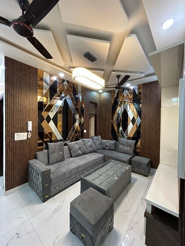 Living Room in 1.5 BHK Builder Floor at Nawada – for Sale