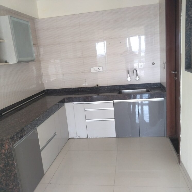 Kitchen, sun-sapphire 3 Bedroom 1350 Sq.Ft. Apartment In Hadapsar Pune 8516637