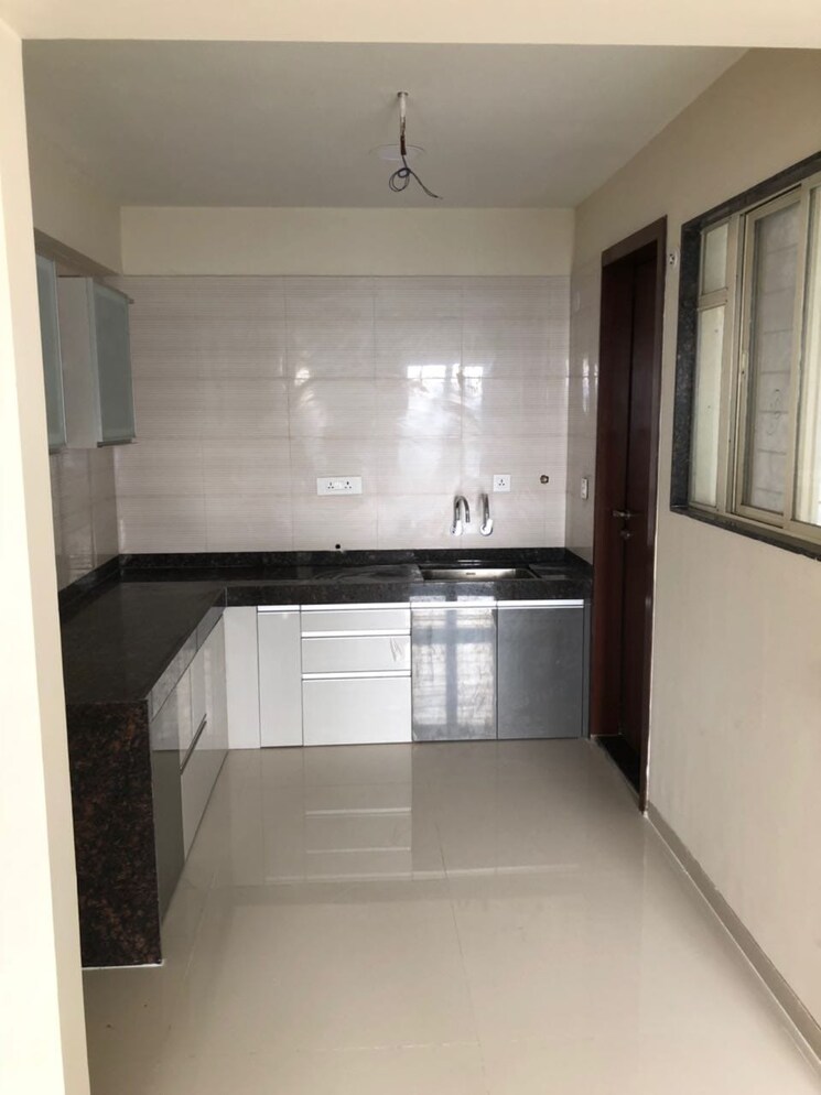 Kitchen, sun-sapphire 3 Bedroom 1350 Sq.Ft. Apartment In Hadapsar Pune 8516637