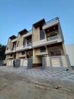 4 BHK + Pooja Room 100 Sq.Yd. Villa in Kalwar Road