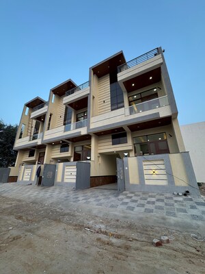 4 BHK Villa For Sale in Kalwar Road