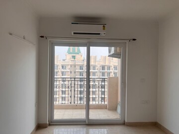 Room in 3.5 BHK Apartment at ATS Nobility, Sector 4, Greater Noida – for Sale