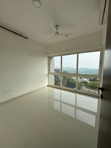 2 BHK Apartment For Rent in Omkar Ananta, Goregaon East