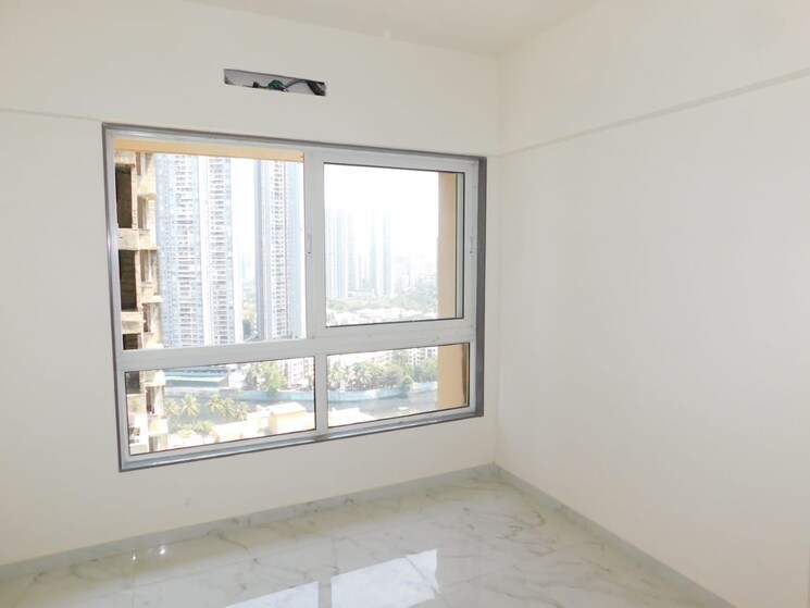 Room, borivali west 4 Bedroom 1780 Sq.Ft. Apartment In Borivali West Mumbai 8516717