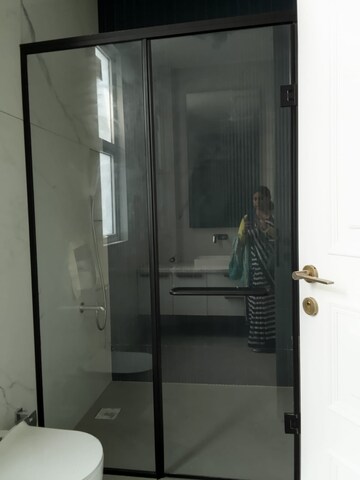  4 BHK Builder Floor at Vasant Vihar – for Rent
