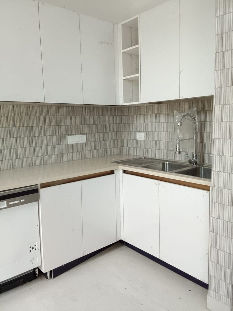 Kitchen, vasant vihar 4 Bedroom 400 Sq.Yd. Builder Floor In Vasant Vihar Delhi 8516701