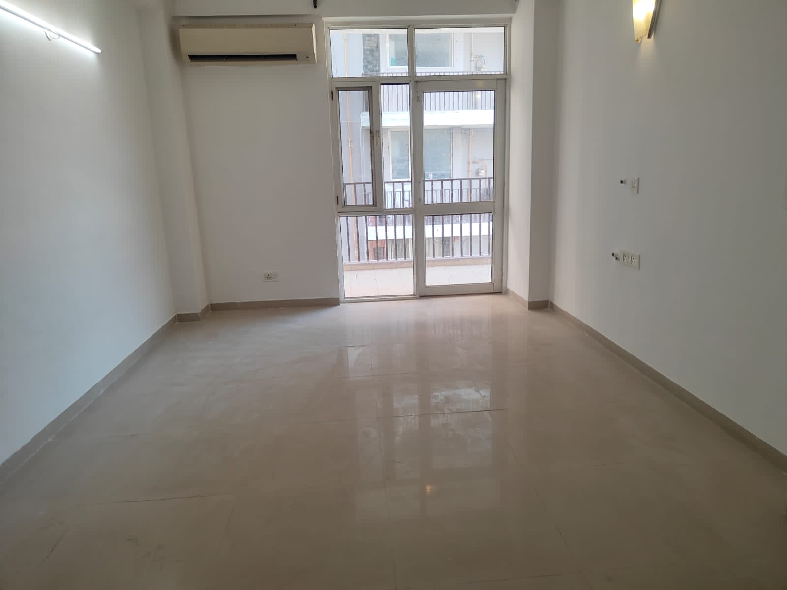 4 BHK + Pooja Room Independent House For Sale in Vardhman Estate 