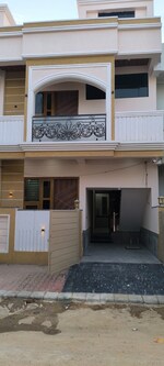 4 BHK 2000 Sq.Ft. Villa in Kalwar Road
