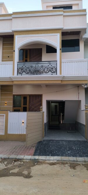 4 BHK Villa For Sale in Kalwar Road
