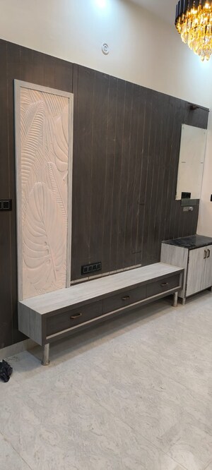 Furnished Amenities in 4 BHK Villa at Kalwar Road – for Sale