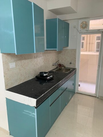 2 BHK Apartment For Rent in Signature Global Orchard Avenue, Sector 93