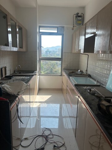 2 BHK Apartment For Rent in Kalpataru Immensa, Kolshet Road